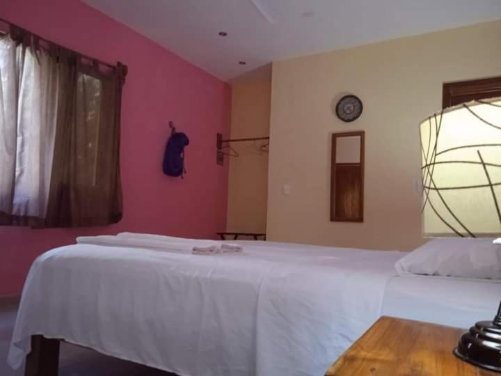 Ecohotel Shalom فالادوليد المظهر الخارجي الصورة
